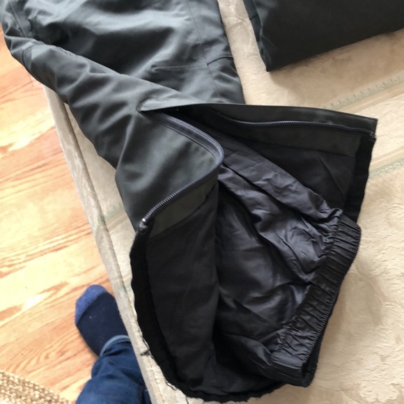 Eastern Mountain Sports Snowboard Pants - Picture 6 of 8